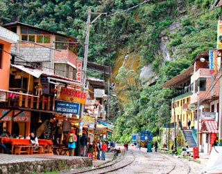 aguas calientes